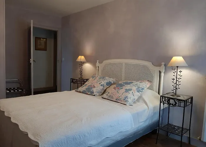 Du Chateau Les Cedres 別荘 *